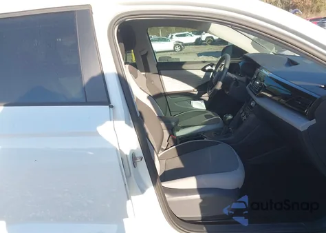 2022 Volkswagen Taos 1.5T S z USA, uszkodzony, nr VIN 3VVCX7B28NM066141